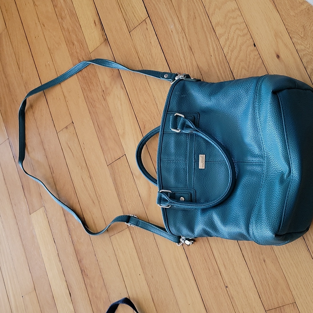 Thirty-One Jewell Purse
